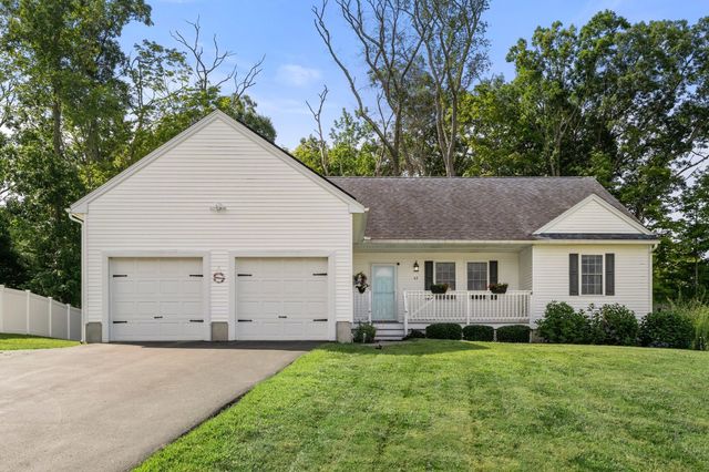 42 Highfield Drive, Southbridge, MA 01550
