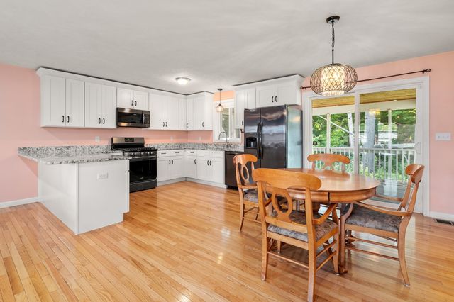 42 Highfield Drive, Southbridge, MA 01550