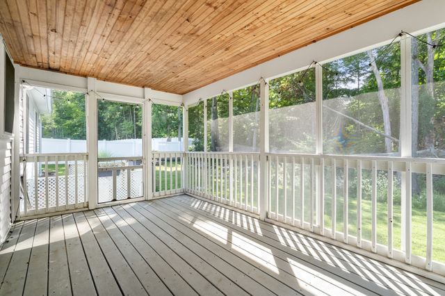 42 Highfield Drive, Southbridge, MA 01550