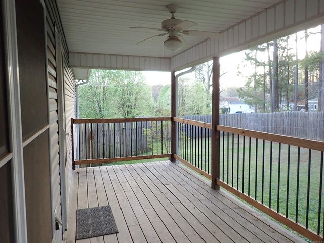 125 Shore Acres Drive, Hot Springs, AR 71913