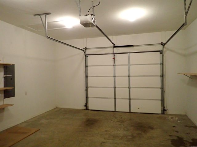 125 Shore Acres Drive, Hot Springs, AR 71913