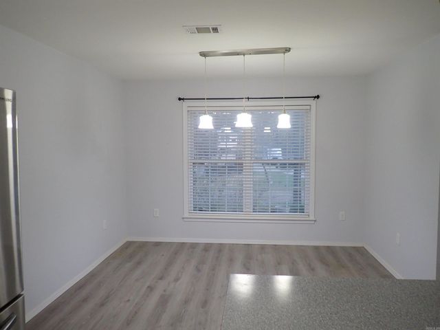 125 Shore Acres Drive, Hot Springs, AR 71913