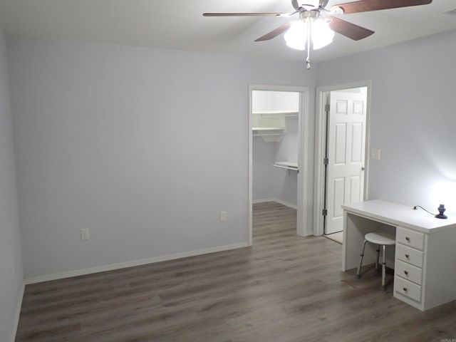 125 Shore Acres Drive, Hot Springs, AR 71913