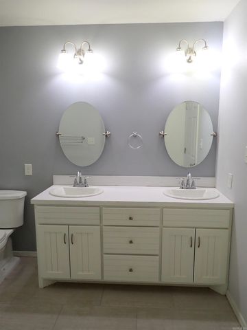 125 Shore Acres Drive, Hot Springs, AR 71913