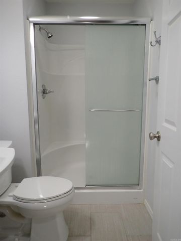 125 Shore Acres Drive, Hot Springs, AR 71913