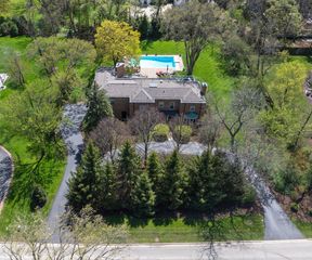 1240 Hill Road, Winnetka, IL 60093
