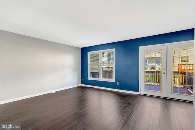14716 GROBIE POND LN, Centreville, VA 20120