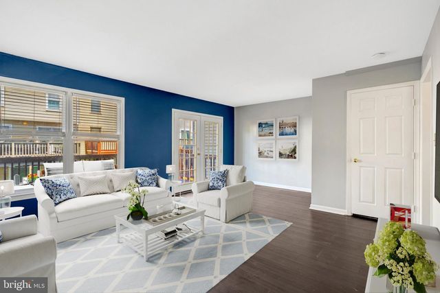 14716 GROBIE POND LN, Centreville, VA 20120