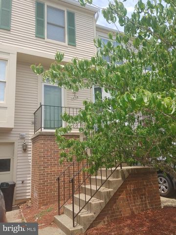 14716 GROBIE POND LN, Centreville, VA 20120