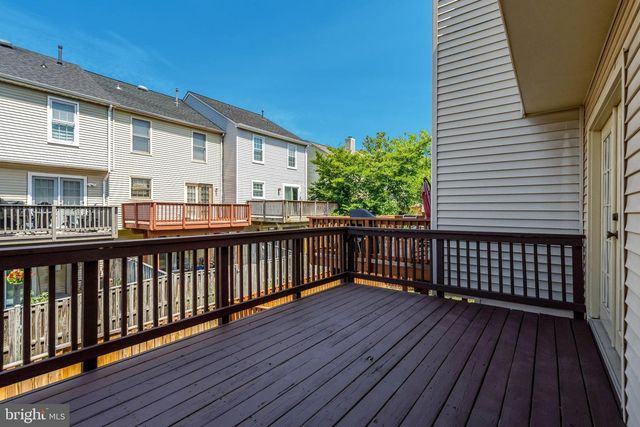 14716 GROBIE POND LN, Centreville, VA 20120