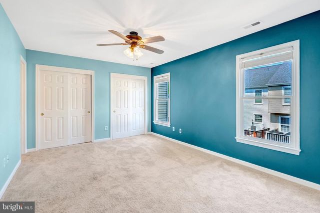 14716 GROBIE POND LN, Centreville, VA 20120