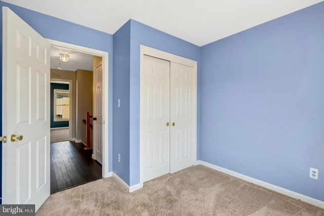 14716 GROBIE POND LN, Centreville, VA 20120