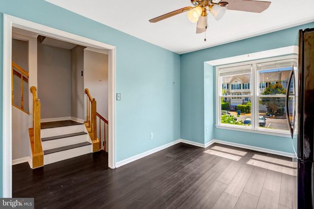 14716 GROBIE POND LN, Centreville, VA 20120