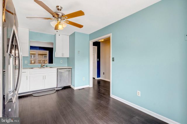 14716 GROBIE POND LN, Centreville, VA 20120
