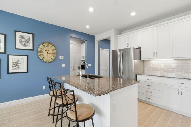 4432 S University Street, Visalia, CA 93277