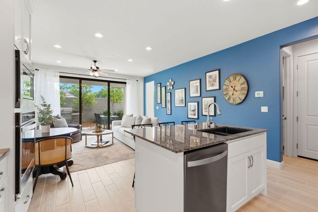 4432 S University Street, Visalia, CA 93277