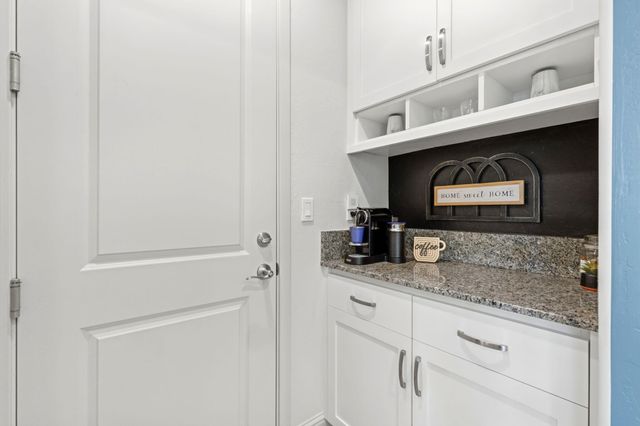 4432 S University Street, Visalia, CA 93277