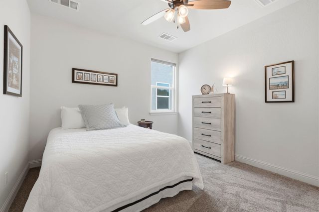 4432 S University Street, Visalia, CA 93277