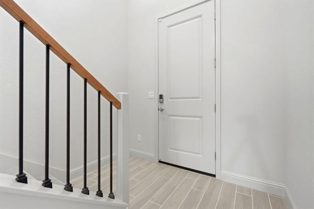 4432 S University Street, Visalia, CA 93277