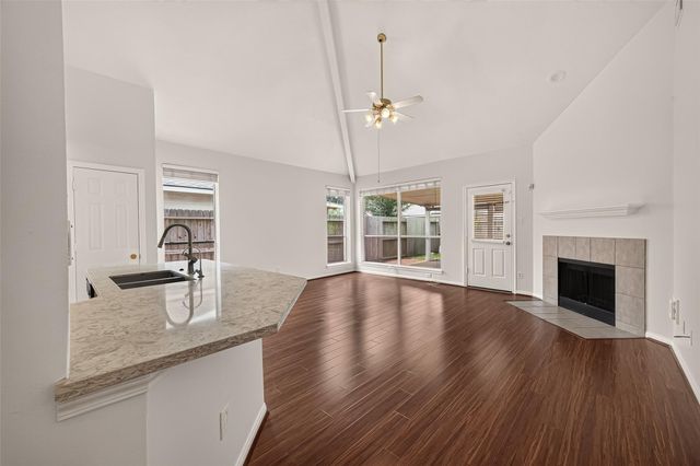 6027 Dunsley Drive, Katy, TX 77449