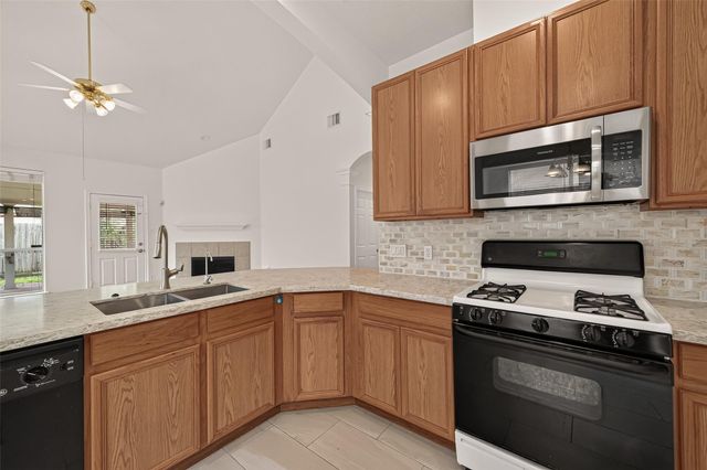 6027 Dunsley Drive, Katy, TX 77449