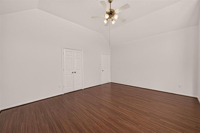6027 Dunsley Drive, Katy, TX 77449