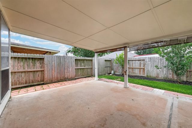 6027 Dunsley Drive, Katy, TX 77449