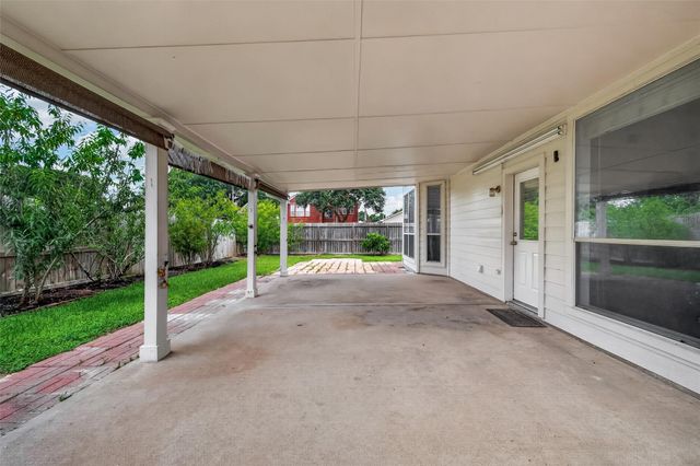 6027 Dunsley Drive, Katy, TX 77449