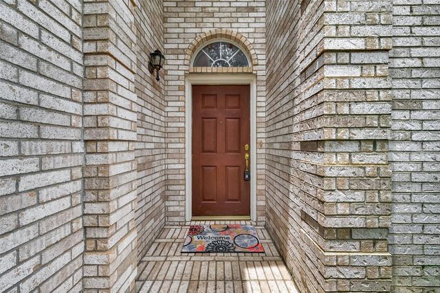 6027 Dunsley Drive, Katy, TX 77449