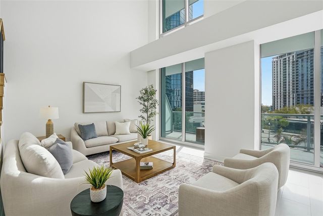 400 CENTRAL AVENUE 306, St Petersburg, FL 33701