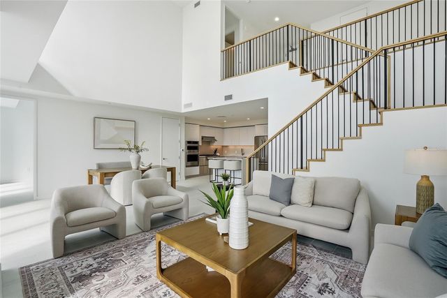 400 CENTRAL AVENUE 306, St Petersburg, FL 33701