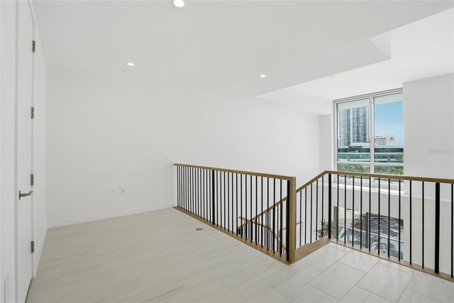 400 CENTRAL AVENUE 306, St Petersburg, FL 33701