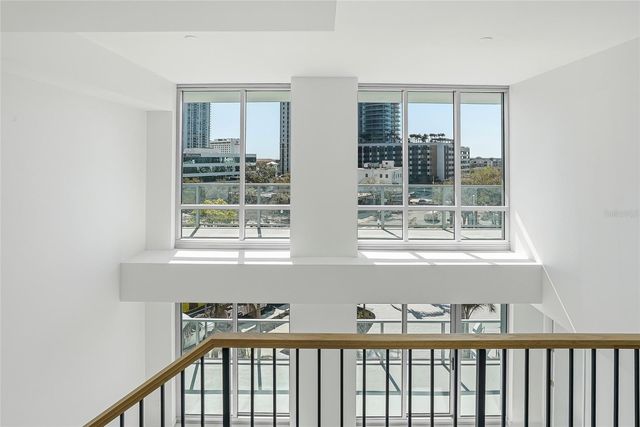 400 CENTRAL AVENUE 306, St Petersburg, FL 33701