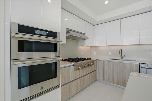 400 CENTRAL AVENUE 306, St Petersburg, FL 33701