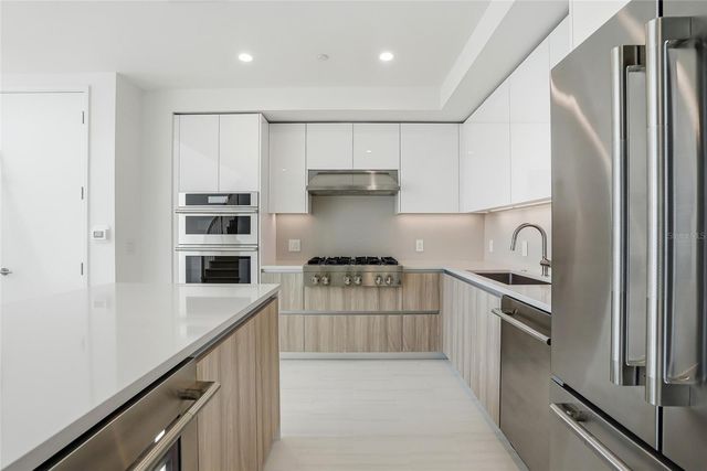 400 CENTRAL AVENUE 306, St Petersburg, FL 33701