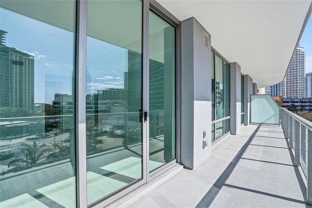 400 CENTRAL AVENUE 306, St Petersburg, FL 33701