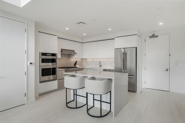 400 CENTRAL AVENUE 306, St Petersburg, FL 33701