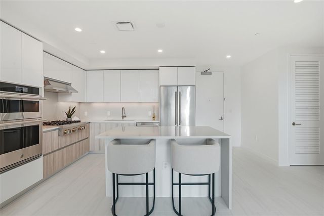 400 CENTRAL AVENUE 306, St Petersburg, FL 33701