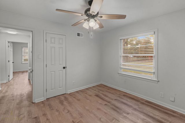 8912 Sweetbriar Lane, Shreveport, LA 71118