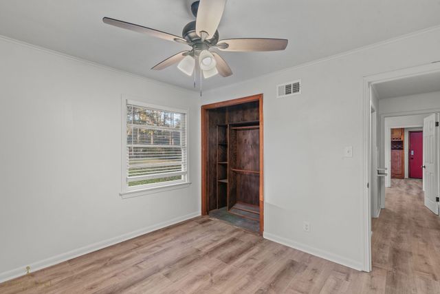 8912 Sweetbriar Lane, Shreveport, LA 71118