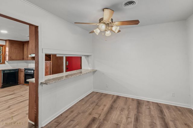 8912 Sweetbriar Lane, Shreveport, LA 71118