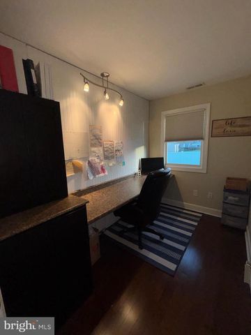 2909 CRAFTON DR, Bensalem, PA 19020