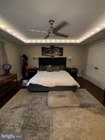 2909 CRAFTON DR, Bensalem, PA 19020