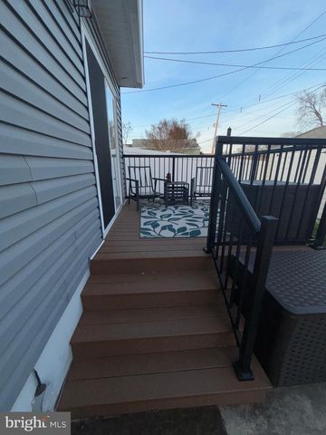 2909 CRAFTON DR, Bensalem, PA 19020