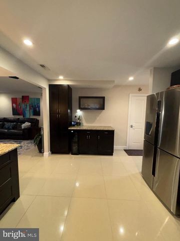 2909 CRAFTON DR, Bensalem, PA 19020