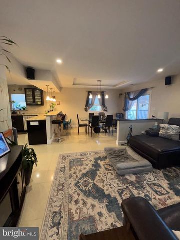 2909 CRAFTON DR, Bensalem, PA 19020