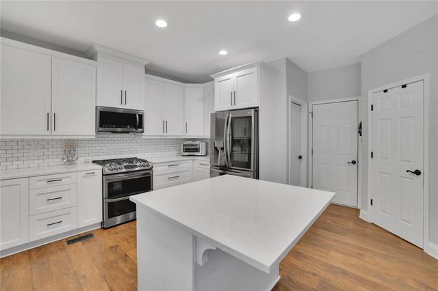 3785 Roxwood Park Drive, Buford, GA 30518