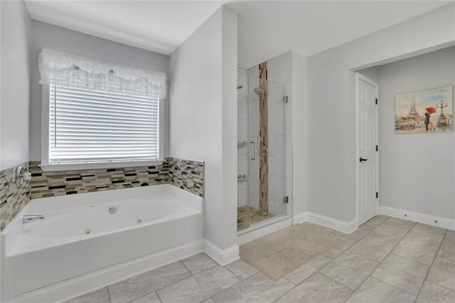3785 Roxwood Park Drive, Buford, GA 30518