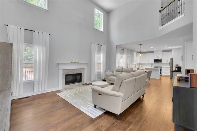 3785 Roxwood Park Drive, Buford, GA 30518
