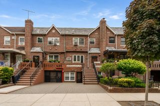 8832 7th Avenue, Brooklyn, NY 11228